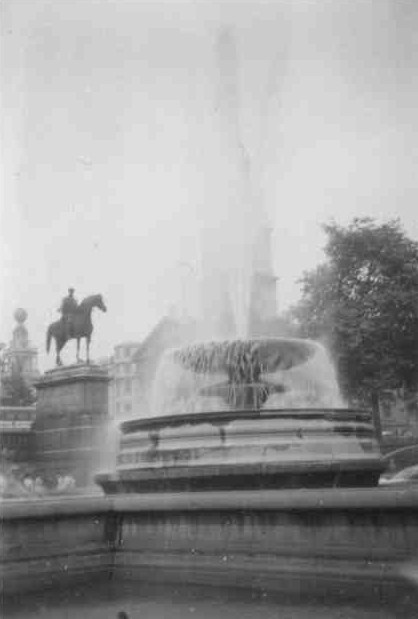 Trafalgar Fountain
